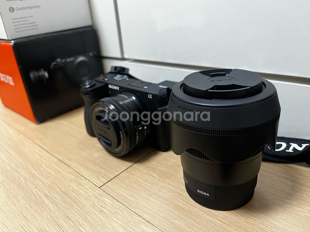 소니 A6700 + 번들렌즈 16-50--0