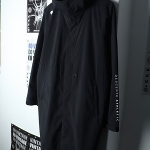 W(L-XL) 데상트 집업 바람막이 점퍼자켓 블랙 롱