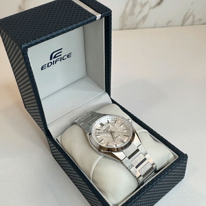 카시오 에디피스 EFK-100YD-7AJF