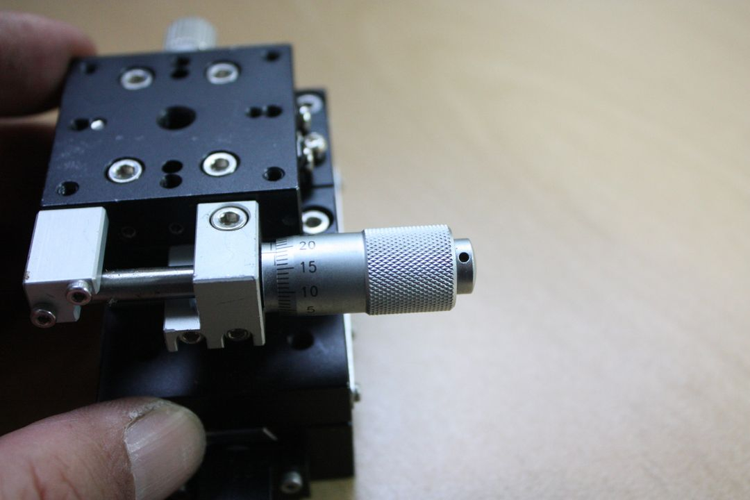 MMT 2축 정밀 스테이지 M1-437-L1 40mm--6