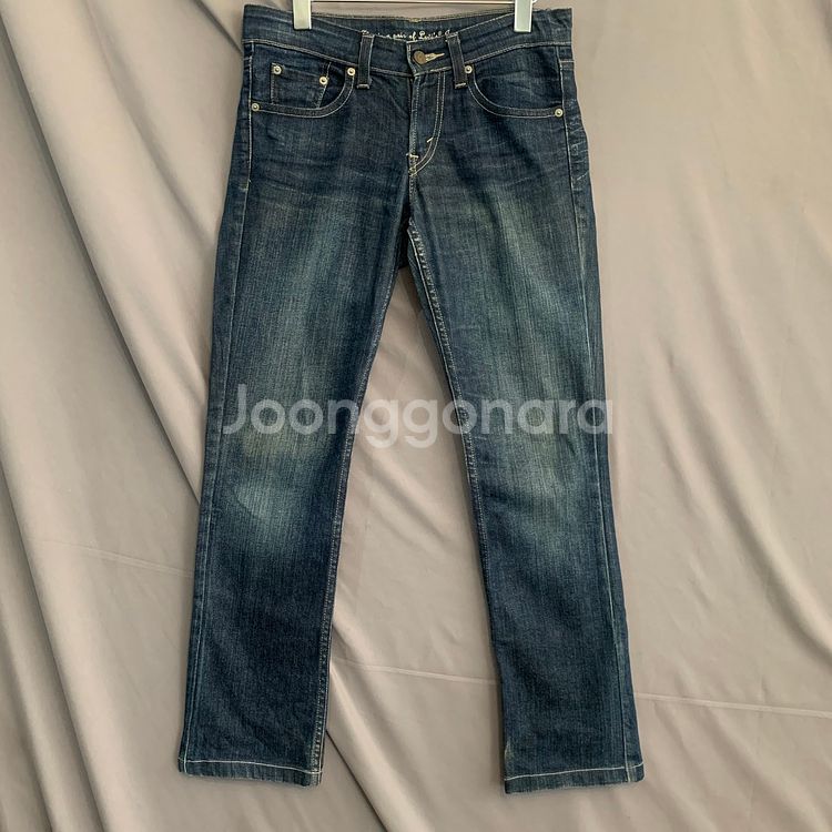 28인치 리바이스 여성 중청 스판 데님 청바지--0