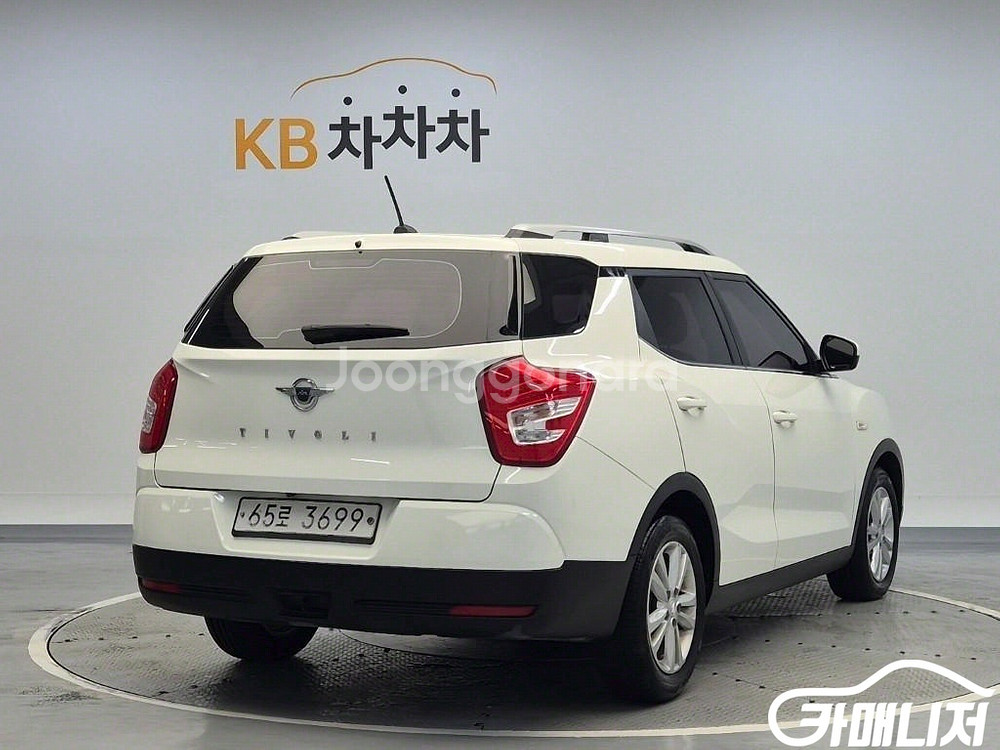 [KG모빌리티(쌍용) ]티볼리 에어 2WD 디젤 1.6--2