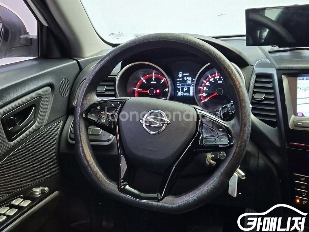 [KG모빌리티(쌍용) ]티볼리 에어 2WD 디젤 1.6--8