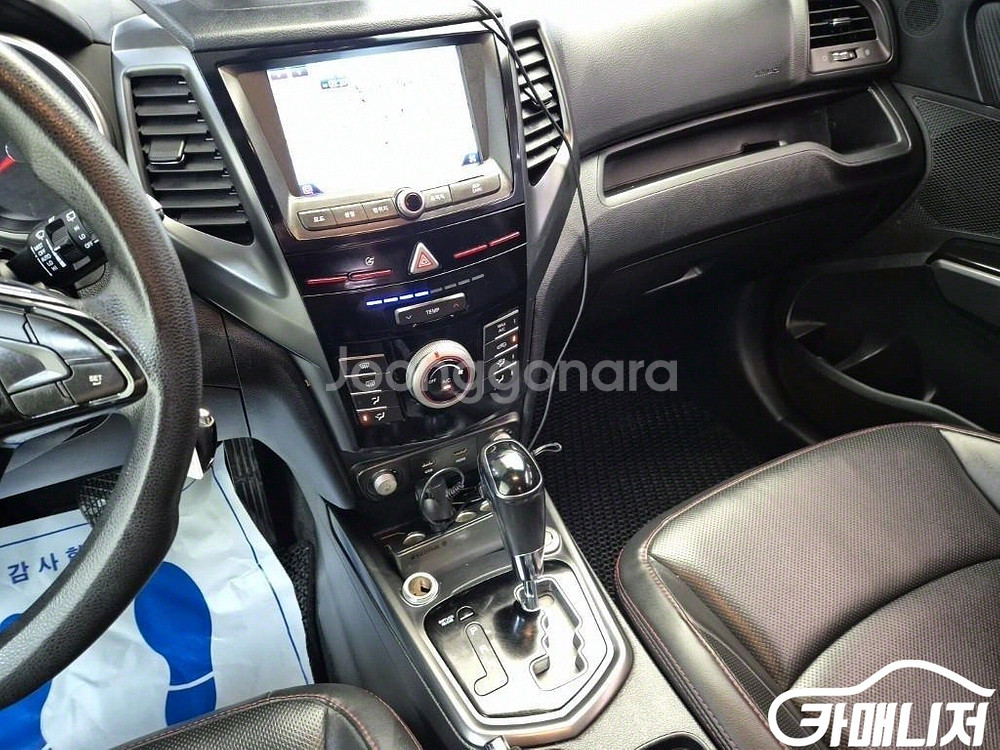 [KG모빌리티(쌍용) ]티볼리 에어 2WD 디젤 1.6--9