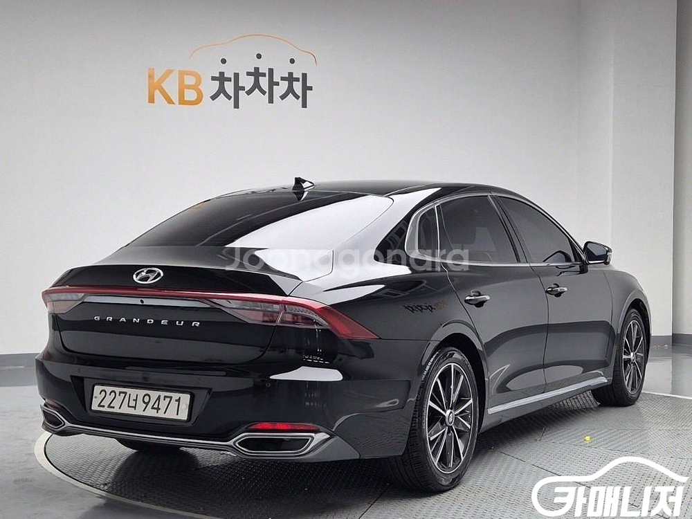 [현대]더 뉴 그랜저 IG LPI 3.0 익스클루시브(--1
