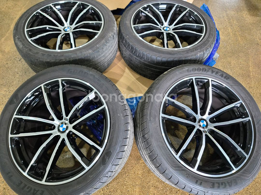 BMW 662m G30 18인치 휠타이어 팝니다--0