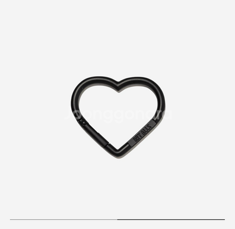 휴먼메이드 카라비너 하트 블랙--2
