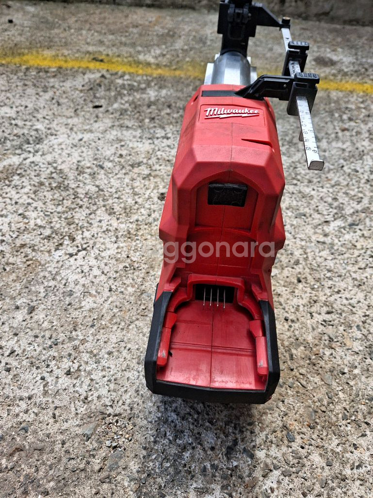 밀워키 집진카바--2