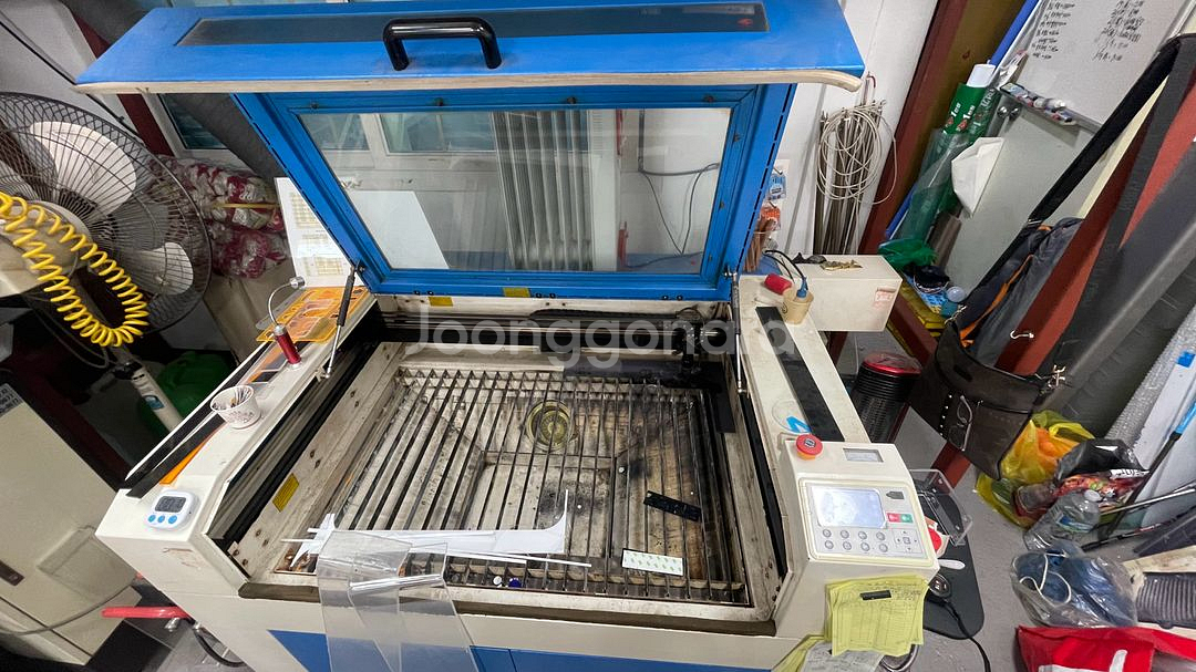급처 중고) co2 레이저 커팅기 100w--0