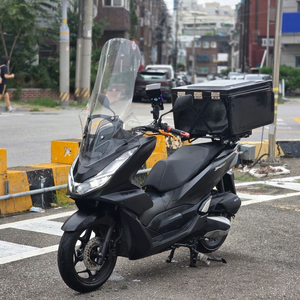 pcx125 21년 1.7만Km 민트급 저렴하게 팝니다