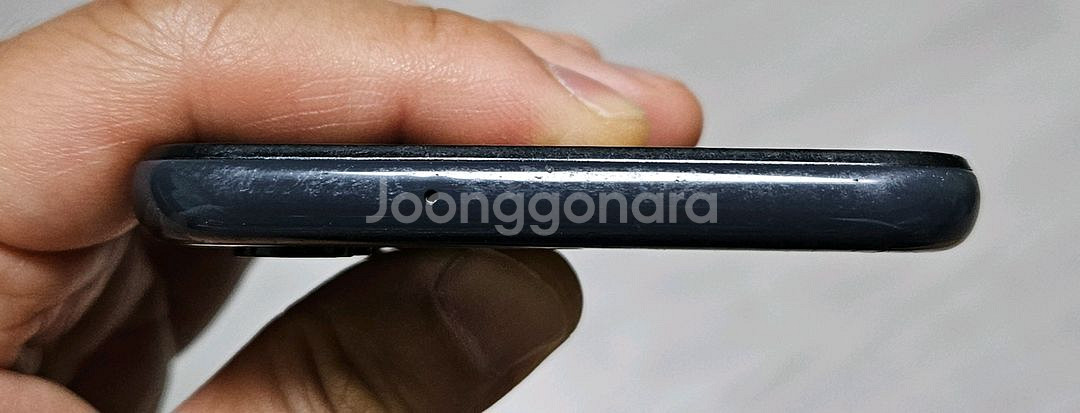 갤럭시 A13 블랙 64GB 싸게 팝니다.--2