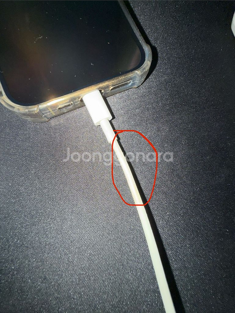 아이폰 14프로 골드 128gb--9