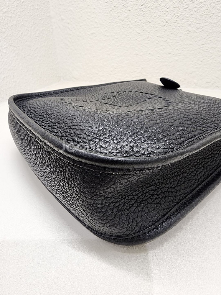 에르메스 에블린 16 미니 블랙 Z각인--4