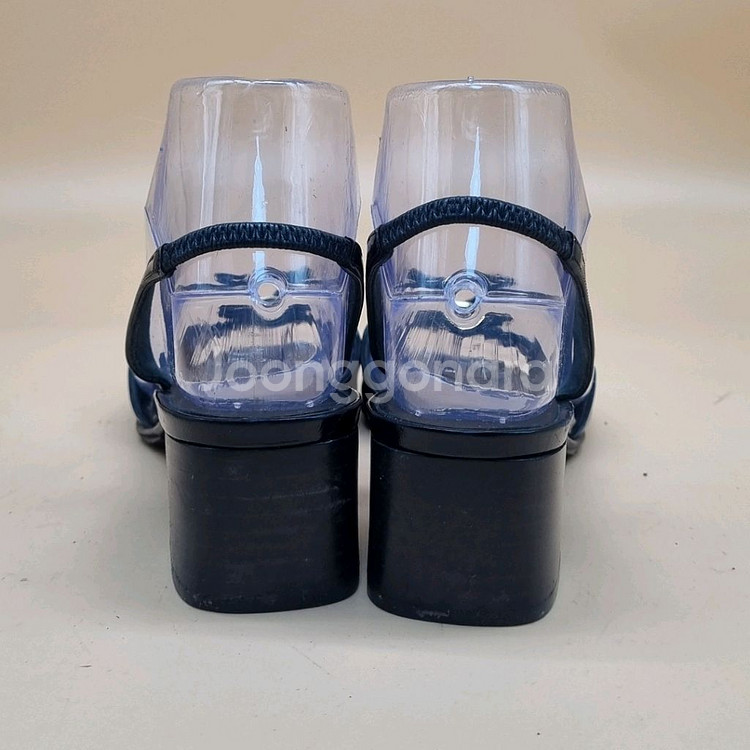 페라가모 리본 여성샌들 230 굽5--3