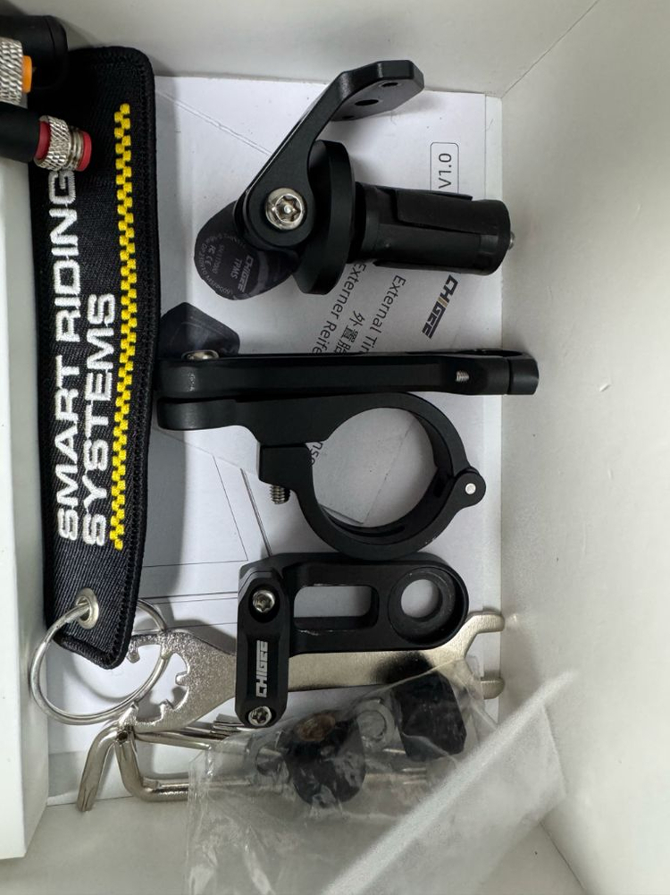 치지 aio 5 lite 팝니다.--3