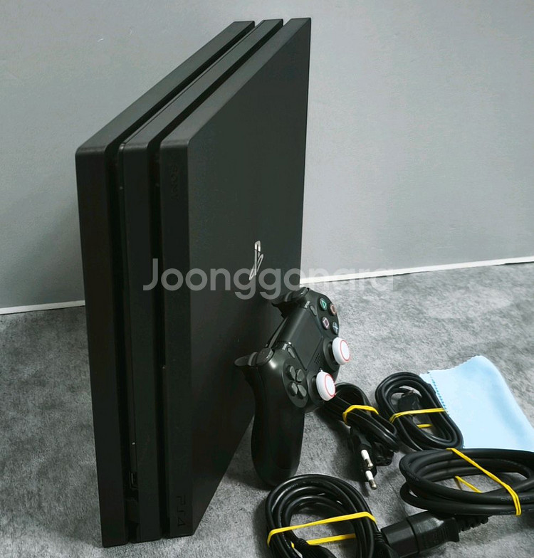 플스4 프로 세트 7017B 1테라 시스템버전 9.60--1
