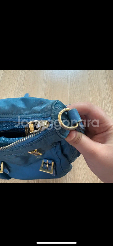 프라다 포코노 크로스백--9