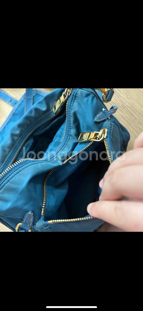 프라다 포코노 크로스백--8