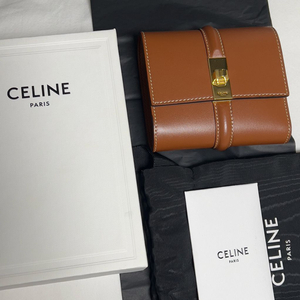 셀린느 16 3단지갑 새틴 카프스킨