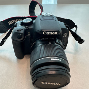 캐논 EOS 650D 본체 + 렌즈 3개 판매