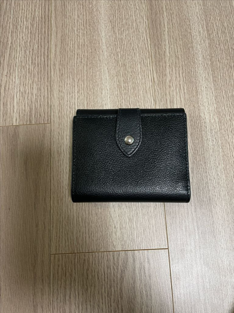 버버리 여성 반지갑 / 상태좋음 이미지