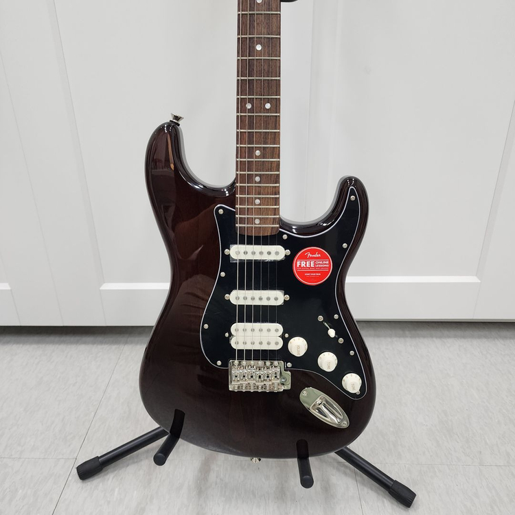 스콰이어 일렉기타 SQ CV 70S STRAT HSS--2