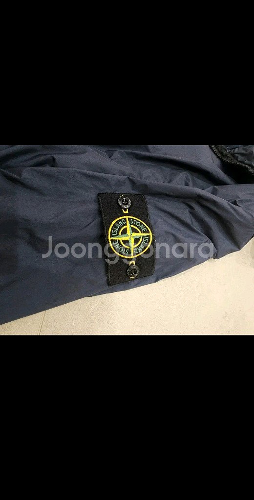 스톤아일랜드 크링클랩스 바람막이--2