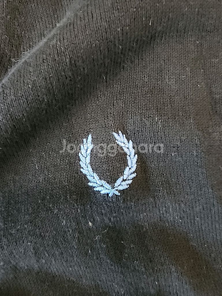 프레드페리 가디건M사이즈 95사이즈 메이드인 이태리제품--9