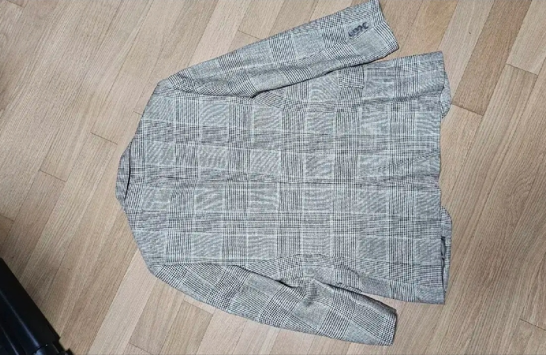 폴로 글렌체크 37S(95사이즈) 팝니다.--6