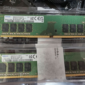ddr4 3200 8gx2개