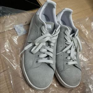 아디다스 스탠스미스