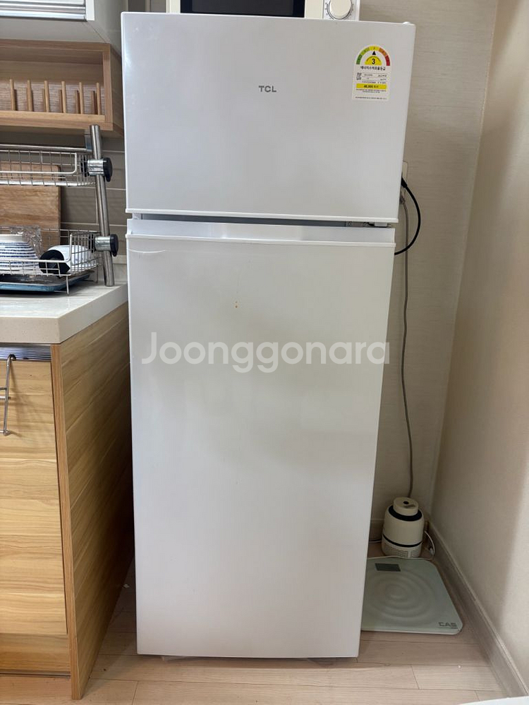 [2024년 10월구매] TCL 207L 냉장고--0
