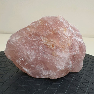 홍수정원석 장미수정 1.5kg