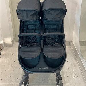 베이비 조거 시티셀렉트 쌍둥이 유모차 2023년 7월