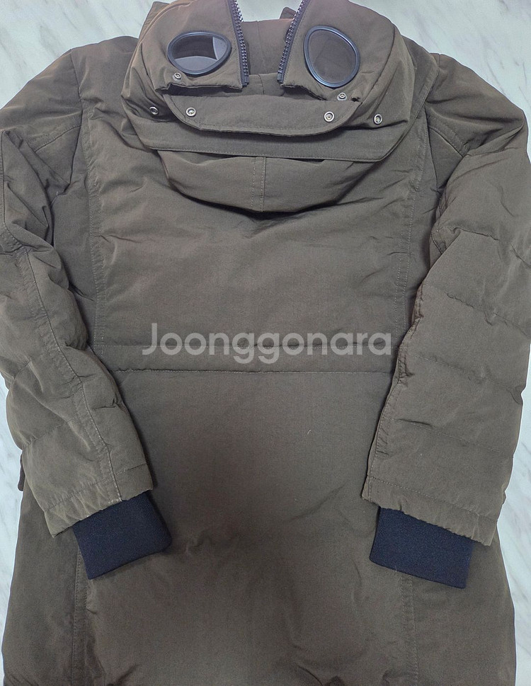 씨피컴퍼니 고들 다운 패딩--9