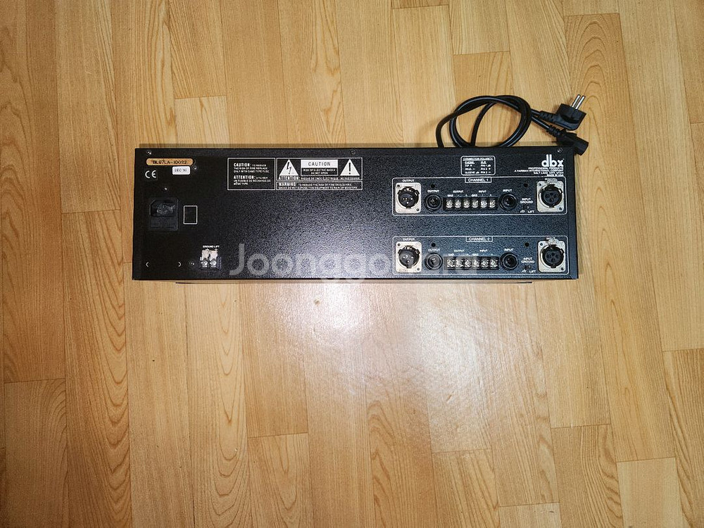이퀄라이저 DBX3231L--1