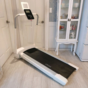새제품팝니다. 최신형 크로스엑스 런닝머신 워킹머신 워킹