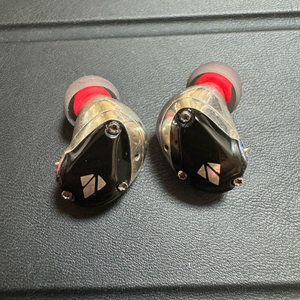 스피어랩스 트리톤 원 + 오리올루스 핀치 판매