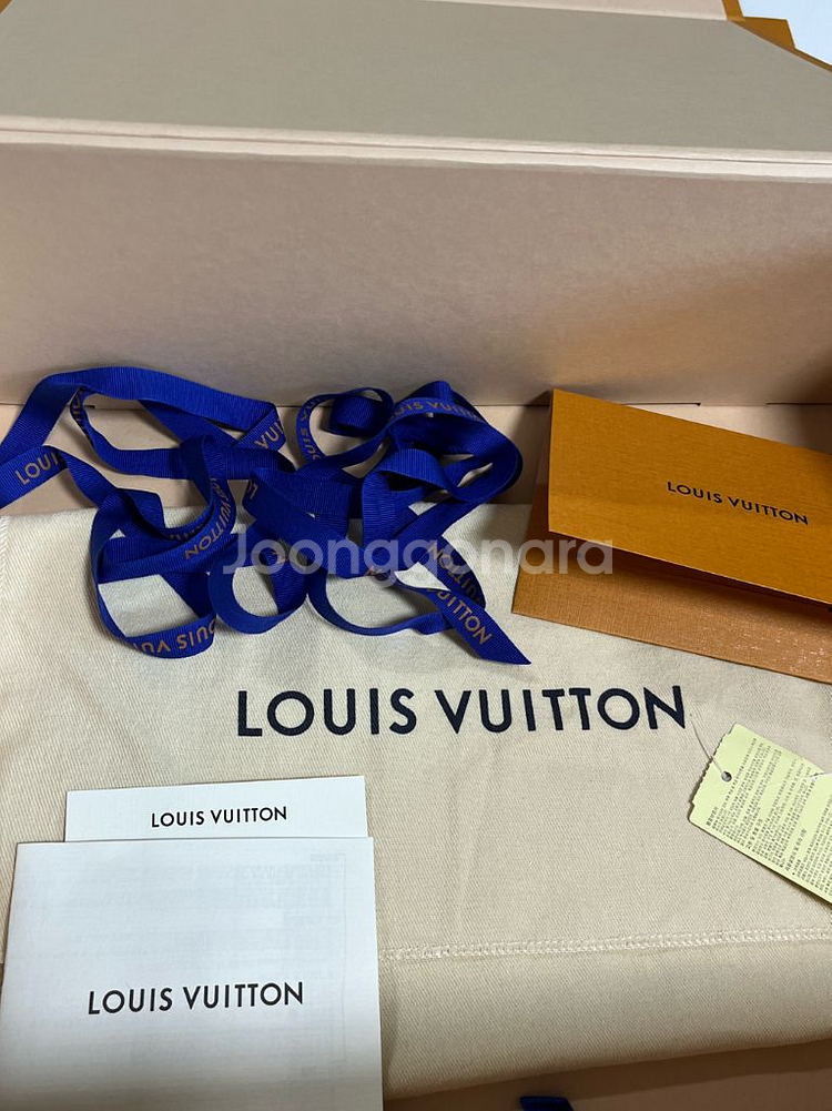 루이비통 소프트 트렁크--2