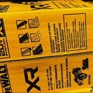 디월트 dcs438 미니 그라인더