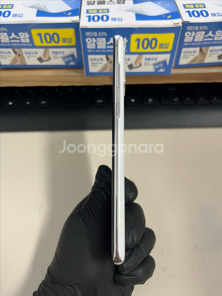 갤럭시S20플러스 256G 화이트 S급!--4
