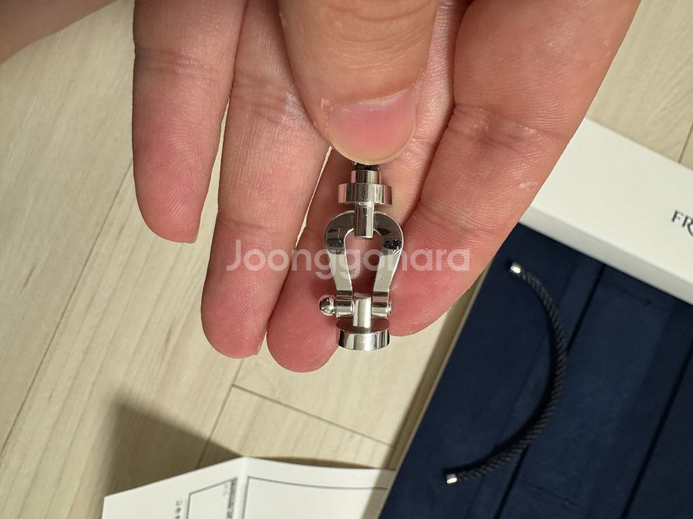 프레드 포스텐 팔찌(라지)화이트골드 17호사이즈--1