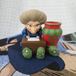 지브리 센과 치히로의 행방불명 유바바 펜꽂이 도장꽂이