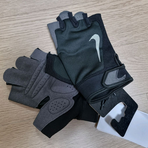 나이키 야구 헬스 라이딩 운동용 장갑 XL사이즈 새제품