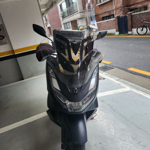 2022 pcx125(실키로수7800) 팝니다