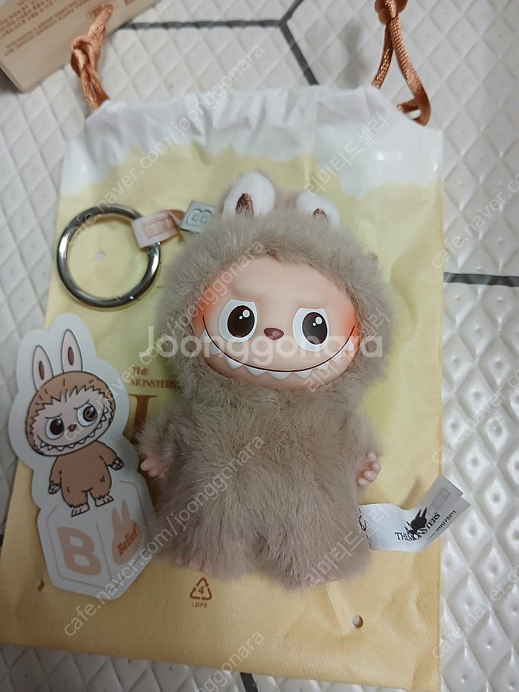 라부부 내마음속 미니 키링 정품--2
