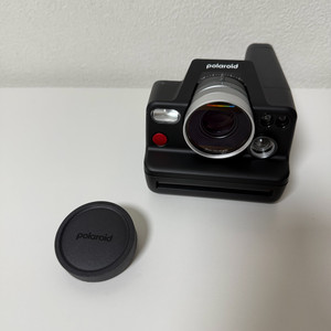 폴라로이드 I-2 아날로그 즉석카메라 팝니다.