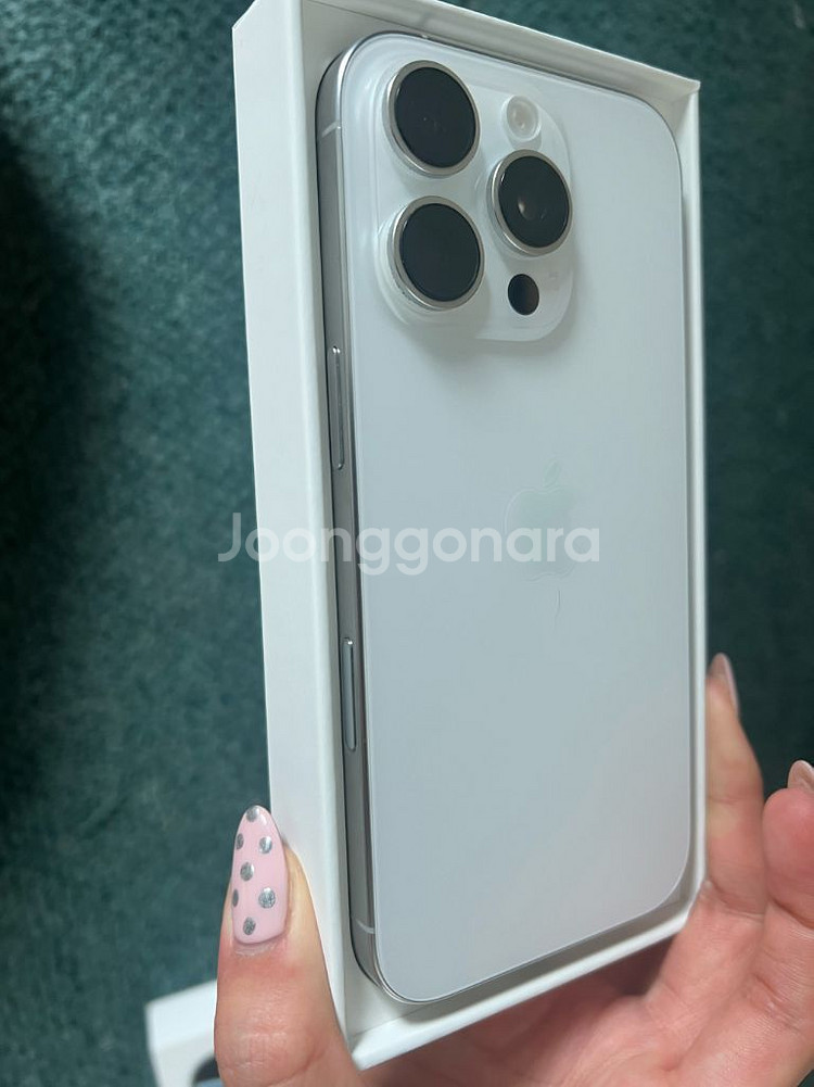 아이폰 16 pro 256gb--2