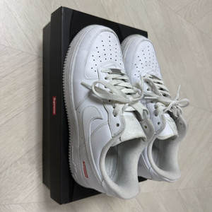 나이키슈프림포스