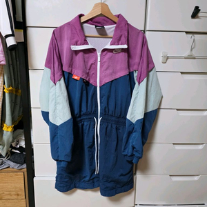 NIKE 나이키 우먼스 윈드러너 S사이즈